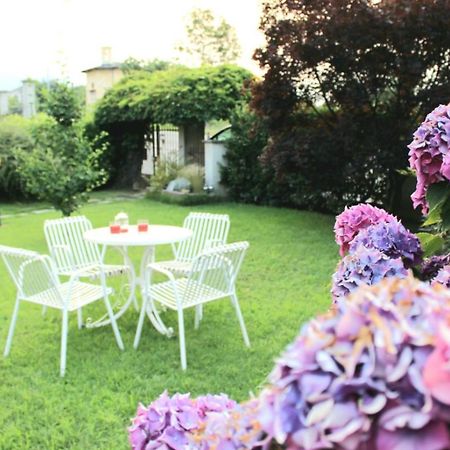 Villa Un Sorriso Sul Viso à Martiniana Po Extérieur photo
